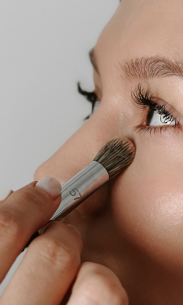 EXPRESS MAKEUP
